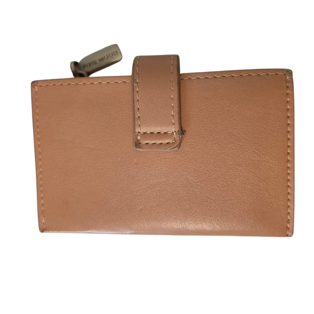 Pixie Mood Tan Vegan Leather Card Holder Wallet Accordion Zip Pocket Brown